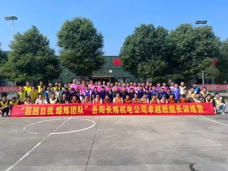 eedsxxy_没有天生的强者，只有不断努力的人.jpg